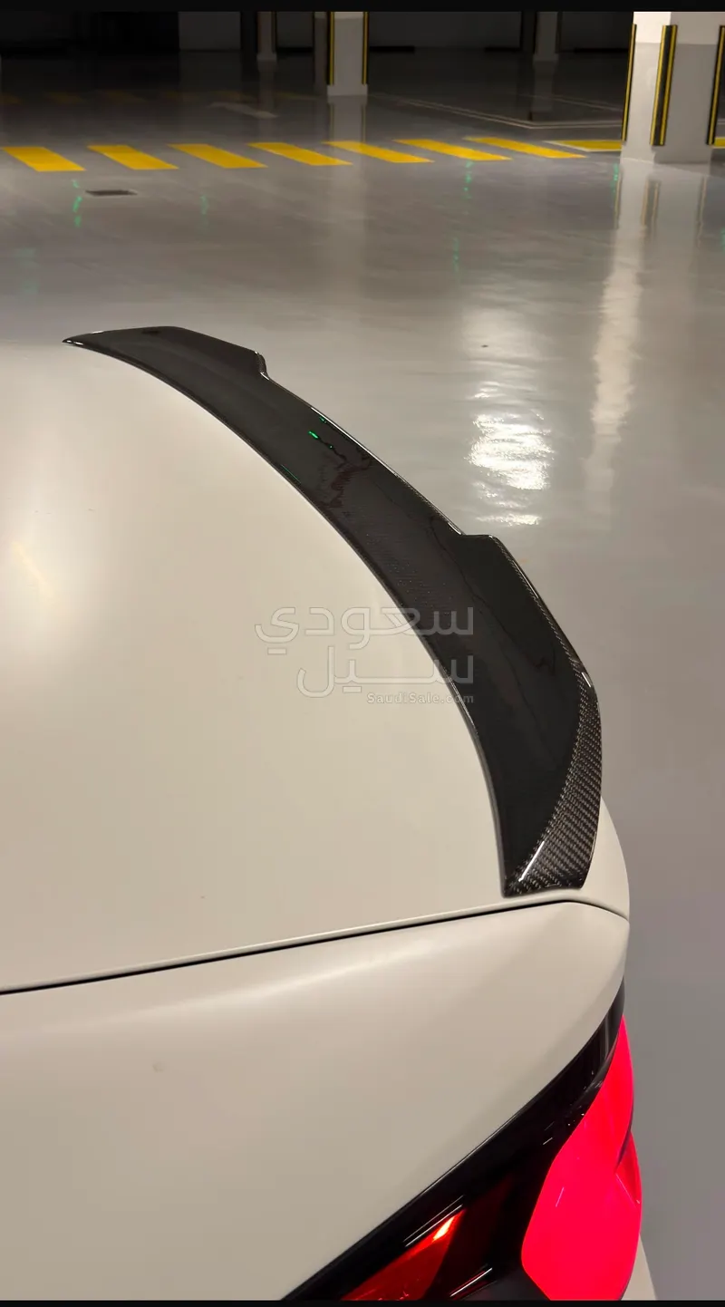 2021 بي ام دبليو الفئة ام إم 5 كومبيتيشن