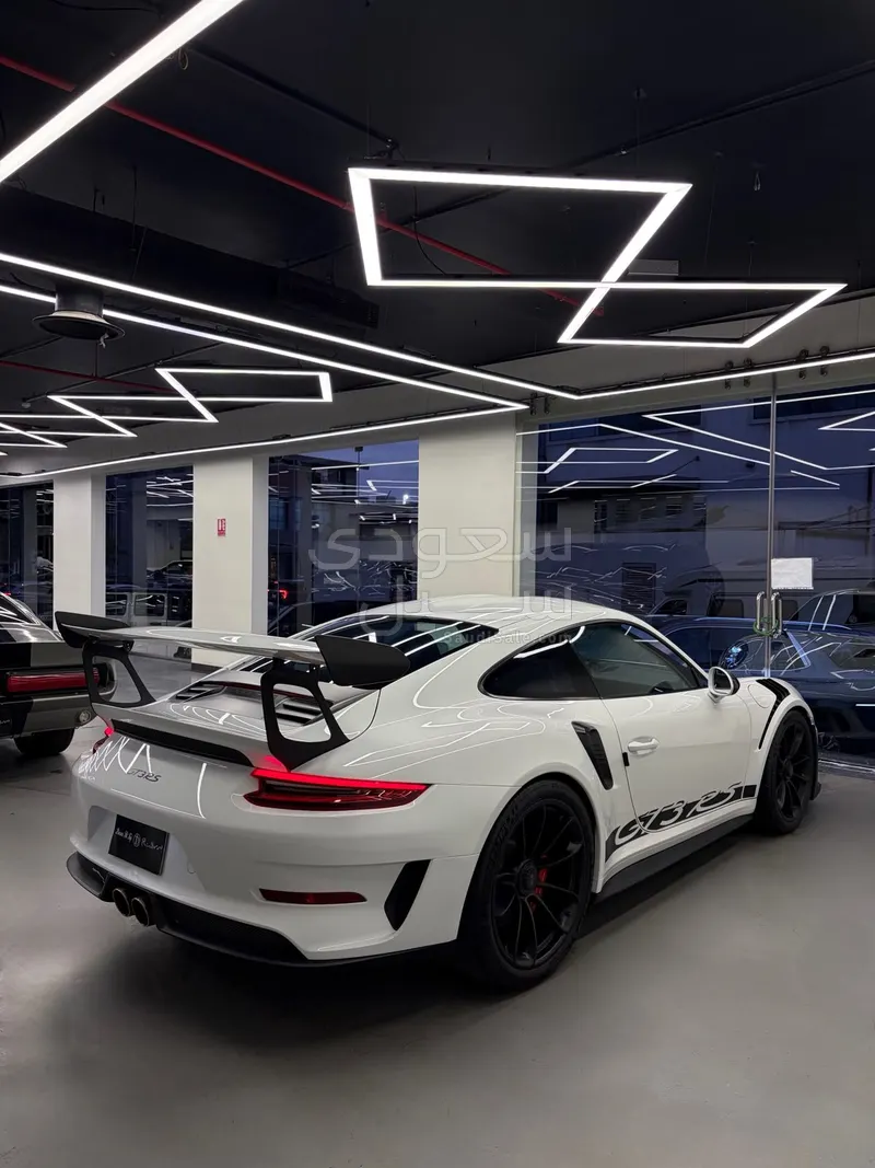 2019 بورش 911 جي تي 3 ار اس