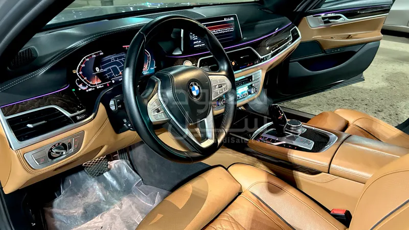 2022 بي ام دبليو الفئة السابعة 740 إل أي