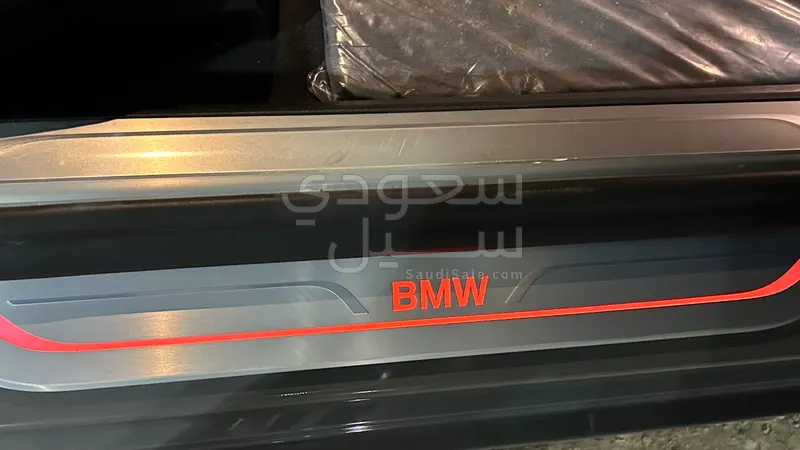 2022 بي ام دبليو الفئة السابعة 740 إل أي