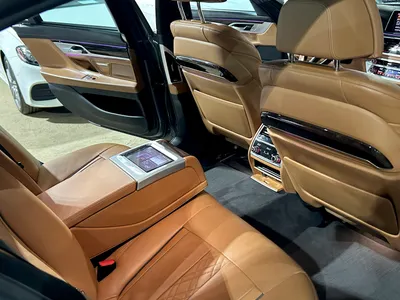 2022 بي ام دبليو الفئة السابعة 740 إل أي