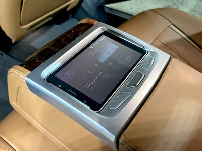 2022 بي ام دبليو الفئة السابعة 740 إل أي