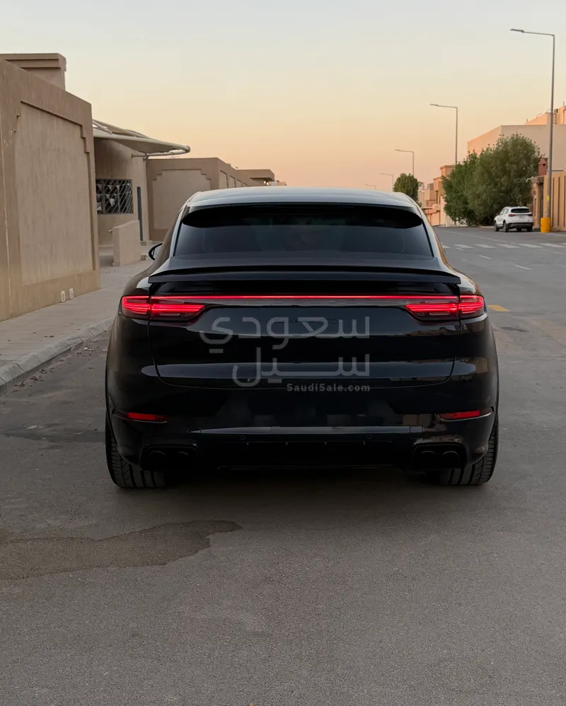 2021 بورش كايين جي تي اس