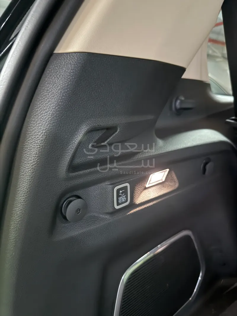 2022 جييب جراند شيروكي ليميتد