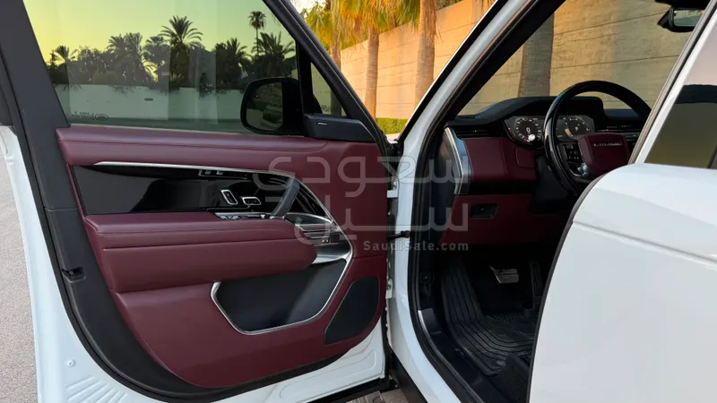 2023 لاند روفر رينج روفر اتش اس اي