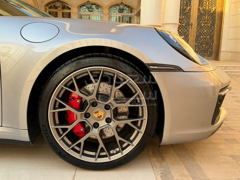 2023 بورش 911 كاريرا اس