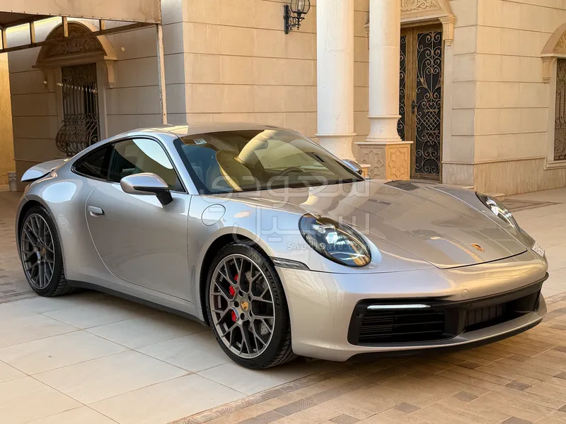 2023 بورش 911 كاريرا اس