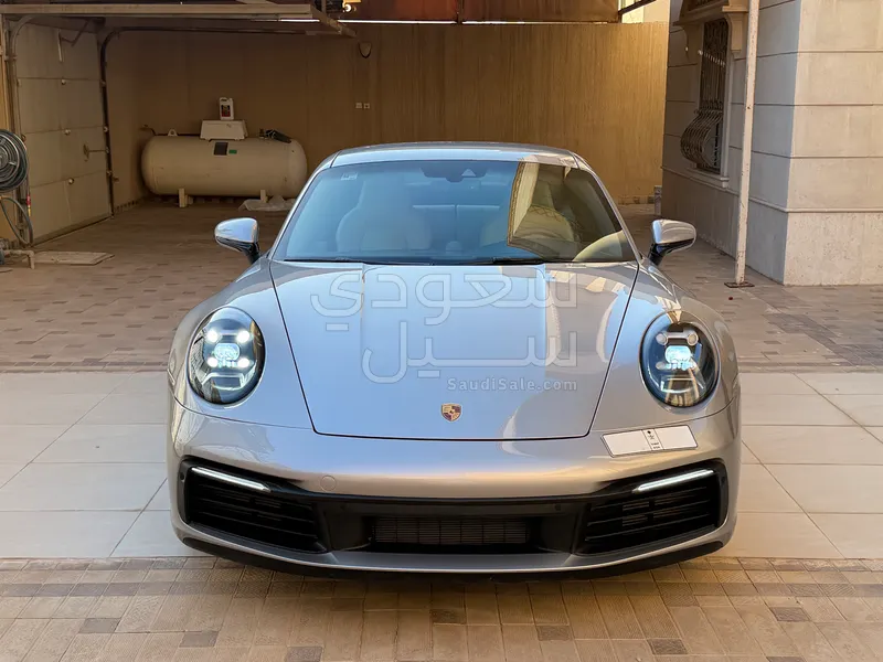 2023 بورش 911 كاريرا اس