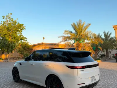 2025 لاند روفر رينج روفر سبورت اتش اس اي