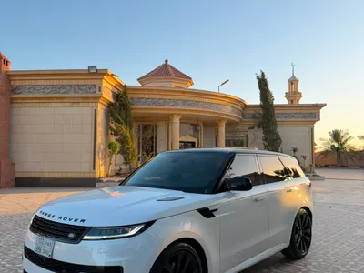 2025 لاند روفر رينج روفر سبورت اتش اس اي