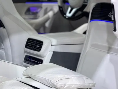 2022 مرسيدس - بنز جي إل إس 600 مايباخ