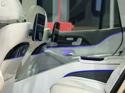 2022 مرسيدس - بنز جي إل إس 600 مايباخ