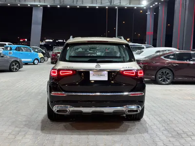 2022 مرسيدس - بنز جي إل إس 600 مايباخ