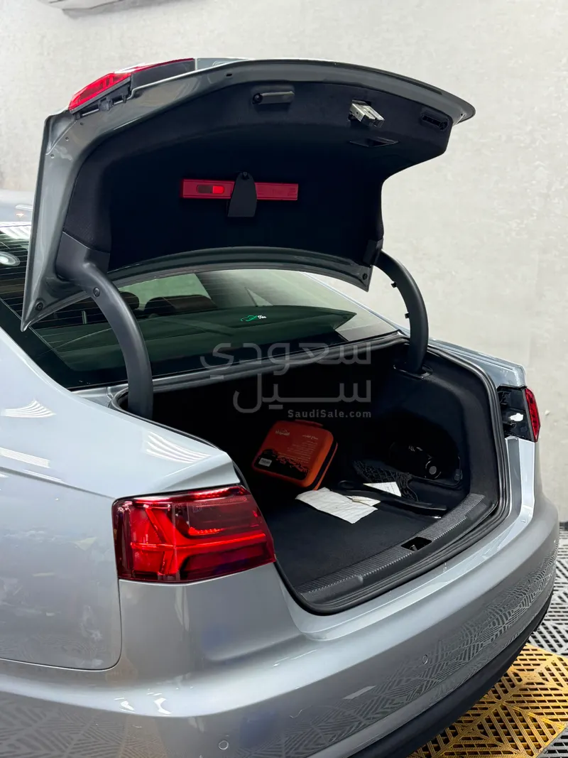 2016 اودي اي 6