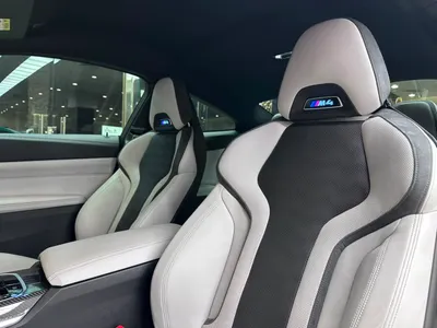 2025 بي ام دبليو الفئة ام إم 4 كومبيتيشن