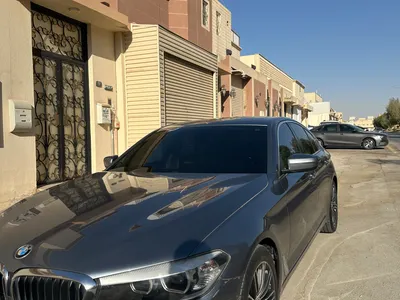 2018 بي ام دبليو الفئة الخامسة 520 أي