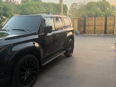 2024 لكزس جي إكس 550