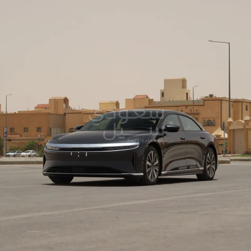 2024 لوسيد اير بيور