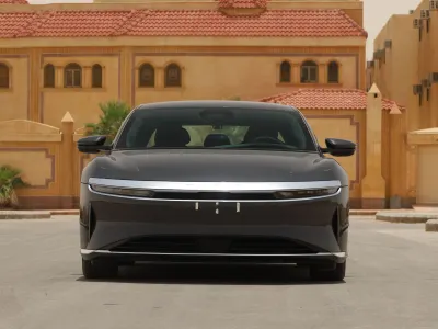 2024 لوسيد اير بيور