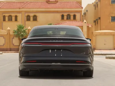 2024 لوسيد اير بيور