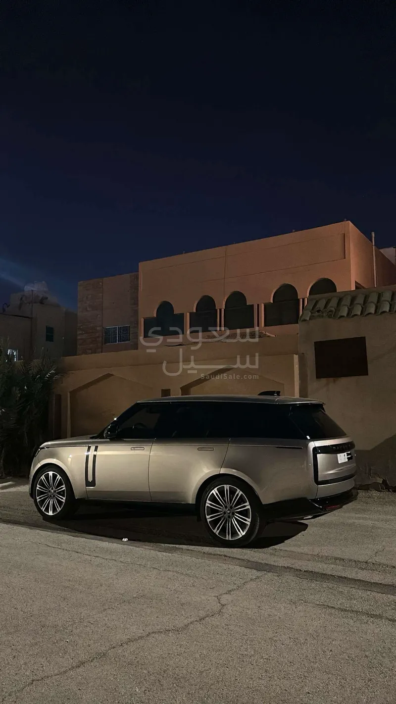 2023 لاند روفر رينج روفر بلاك اديشن