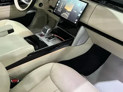 2024 لاند روفر رينج روفر اتش اس اي