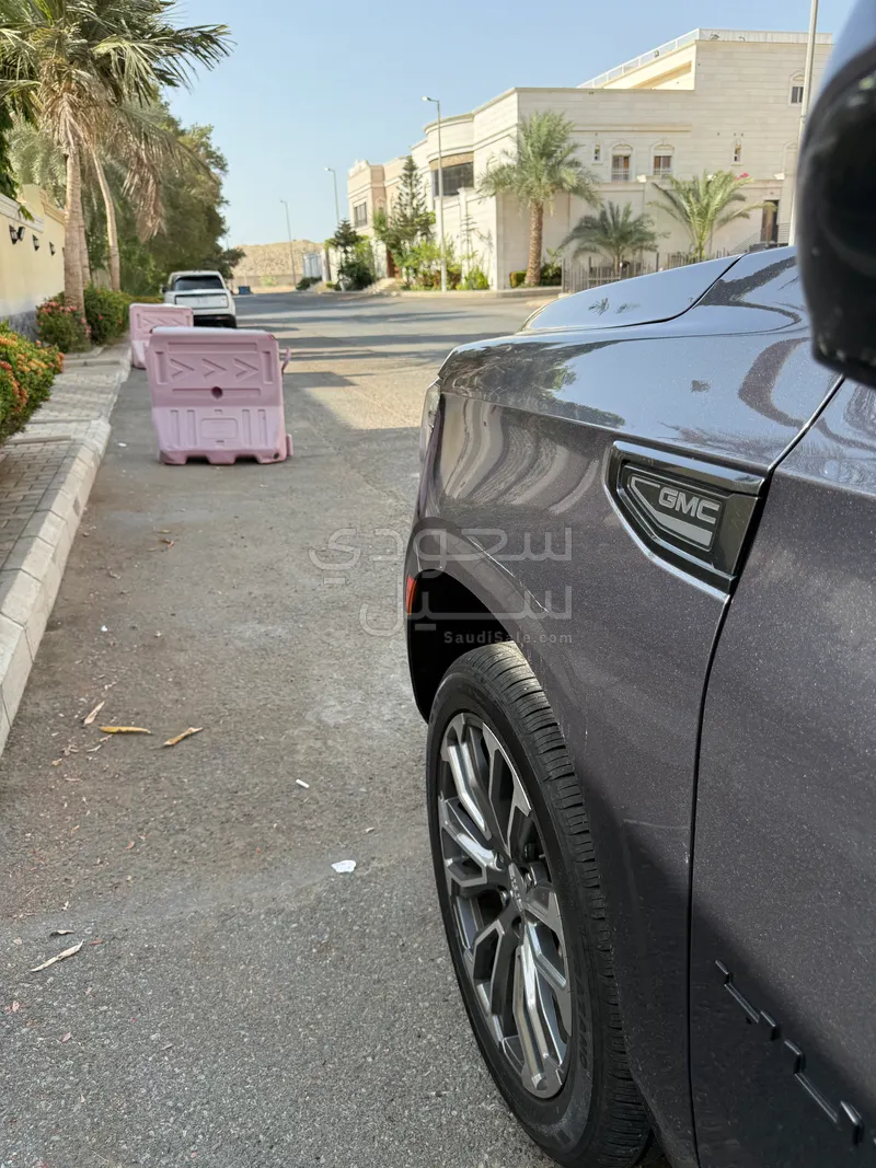 2023 جي ام سي يوكون اكس ال