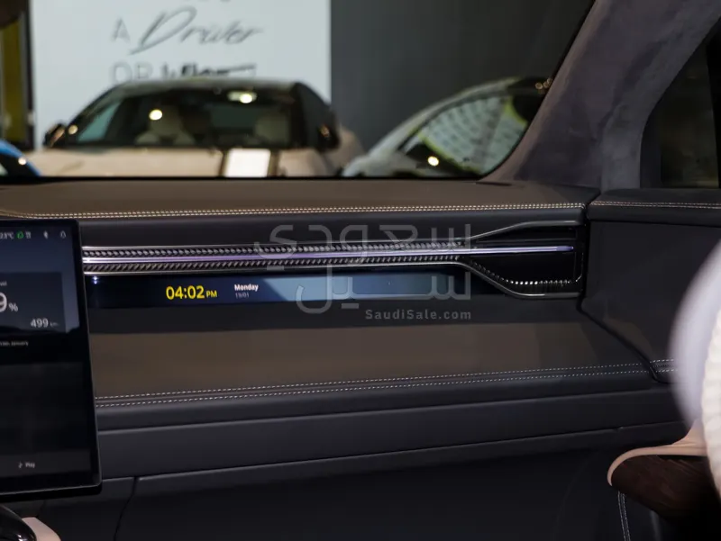 2025 لوتس اليترا اس