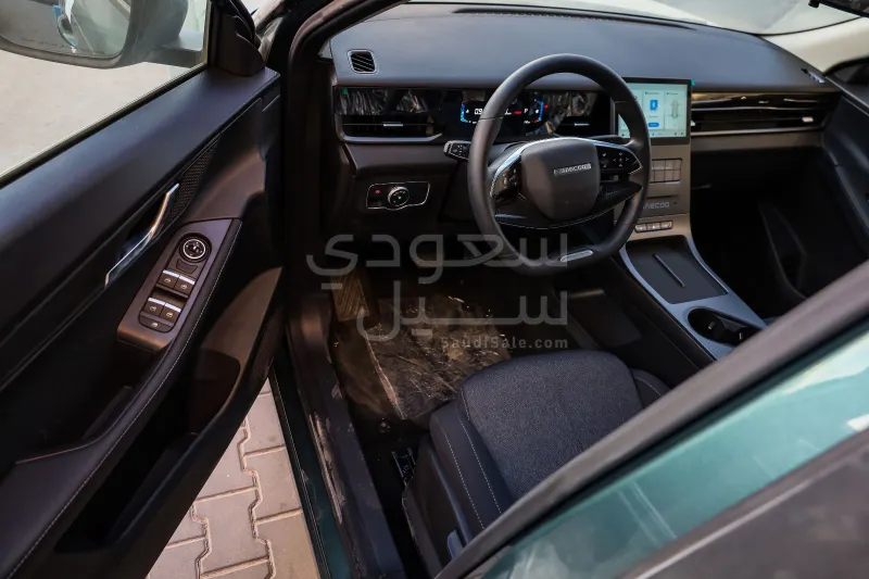 2027 شيري جاكو جي 5