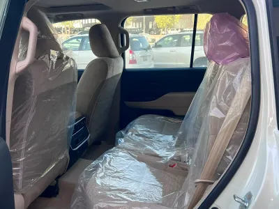 2026 تويوتا لاند كروزر جي اكس ار2