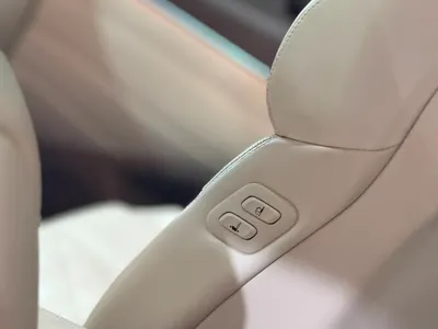 2021 جينيسيس جي في 80