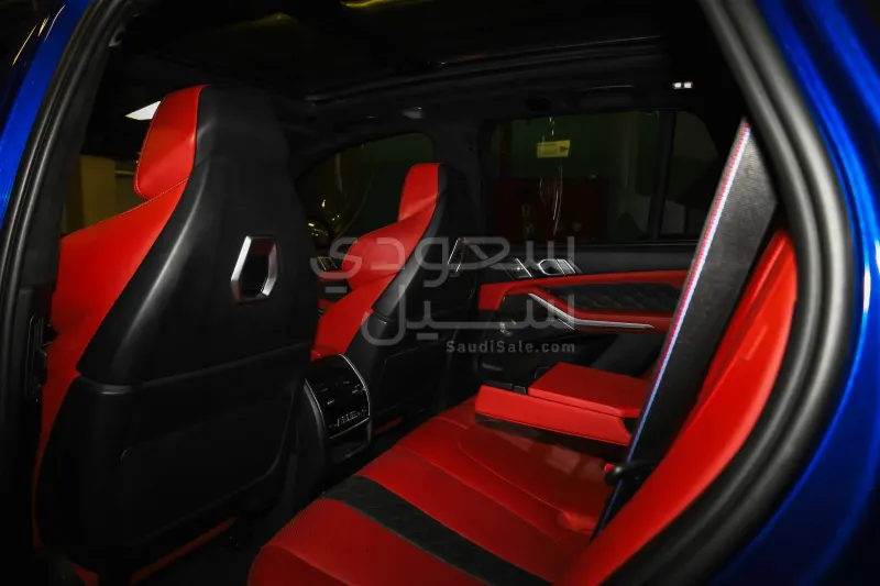 2024 بي ام دبليو الفئة اكس 5 إم كومبيتيشن