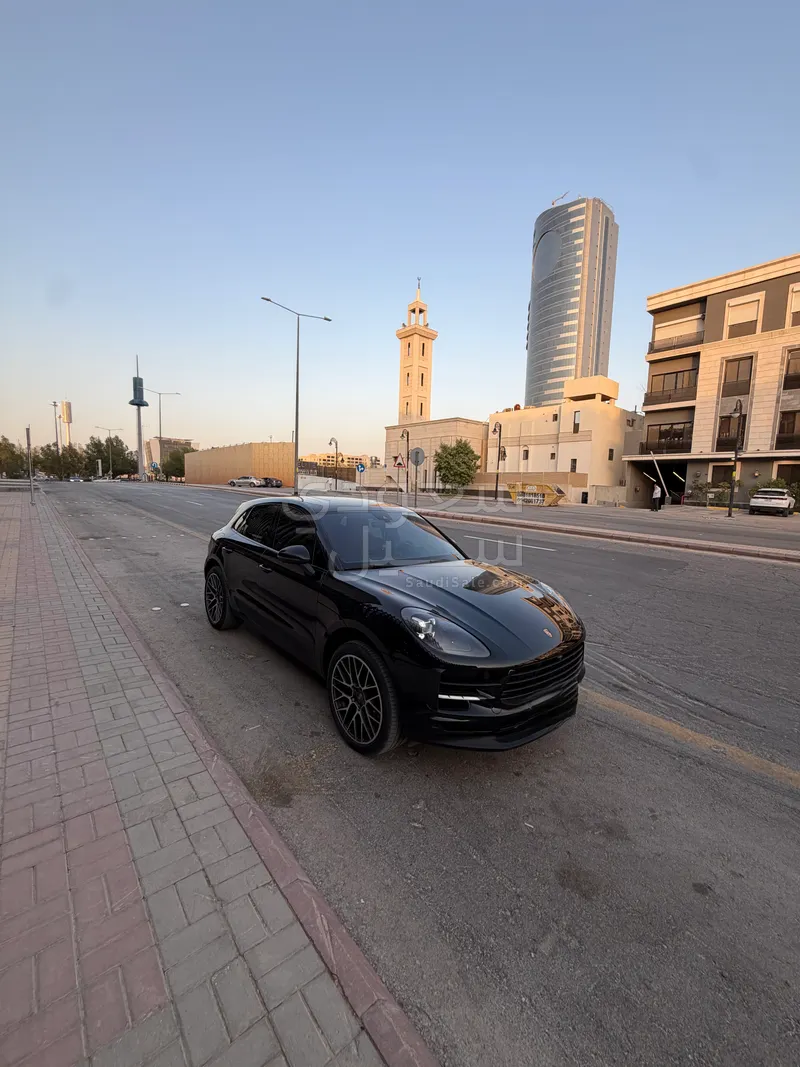 2020 بورش ماكان