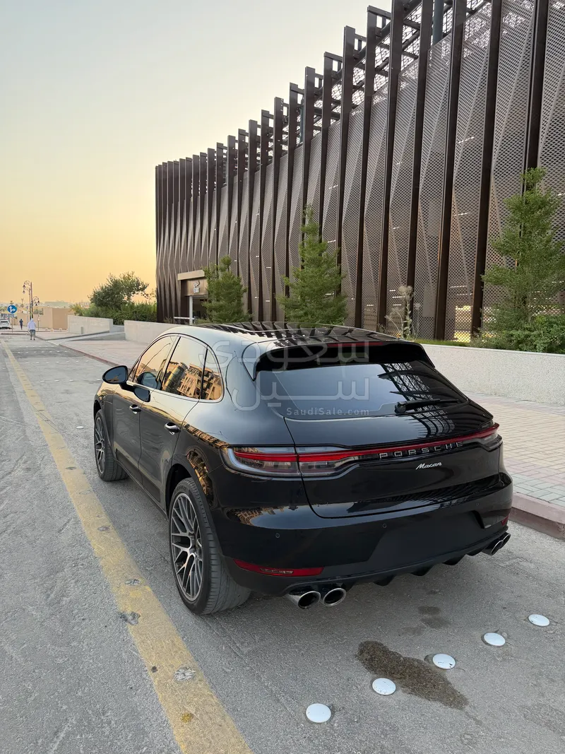 2020 بورش ماكان