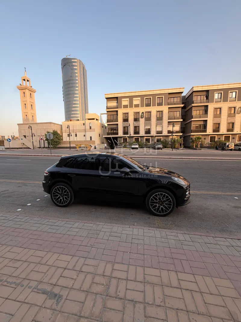 2020 بورش ماكان
