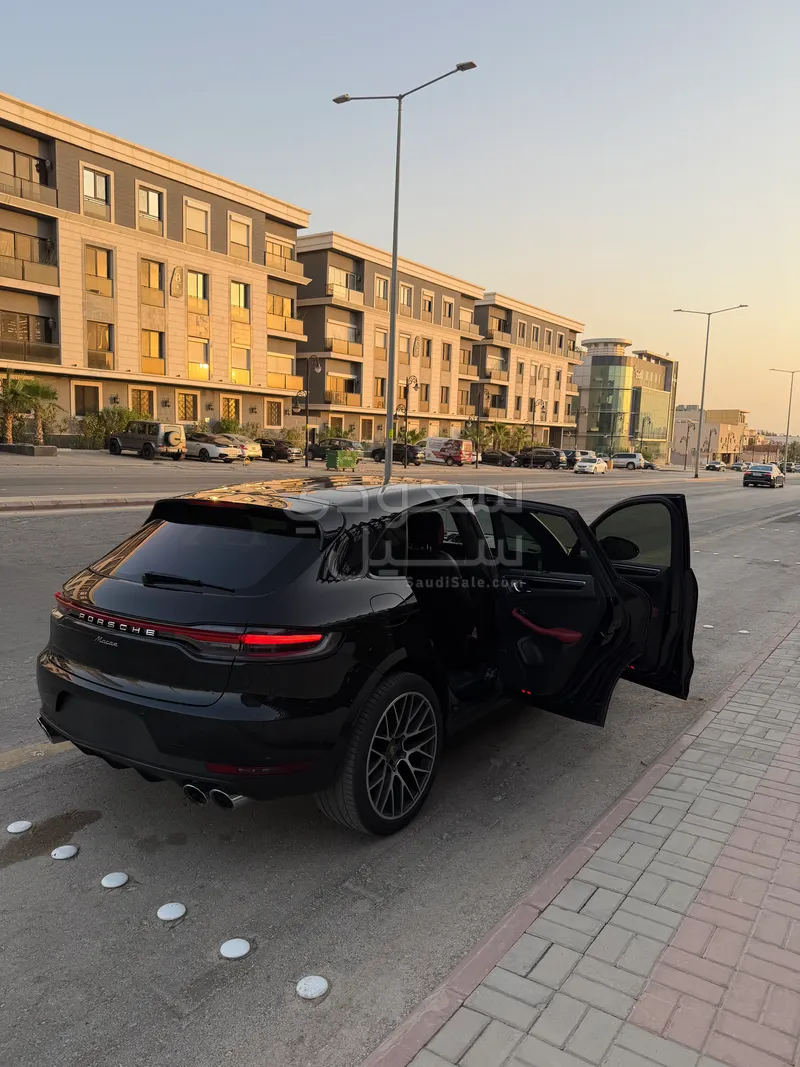 2020 بورش ماكان