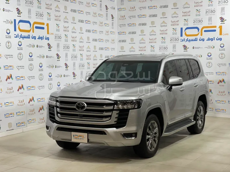 2026 تويوتا لاند كروزر جي اكس ار 3