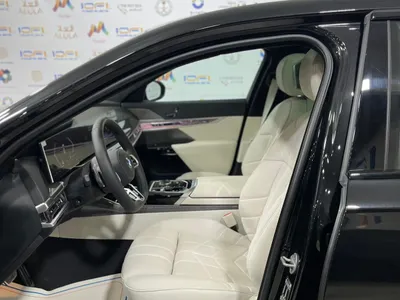 2026 بي ام دبليو الفئة السابعة 735أي