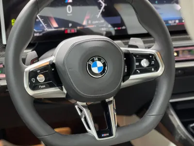 2026 بي ام دبليو الفئة السابعة 735أي