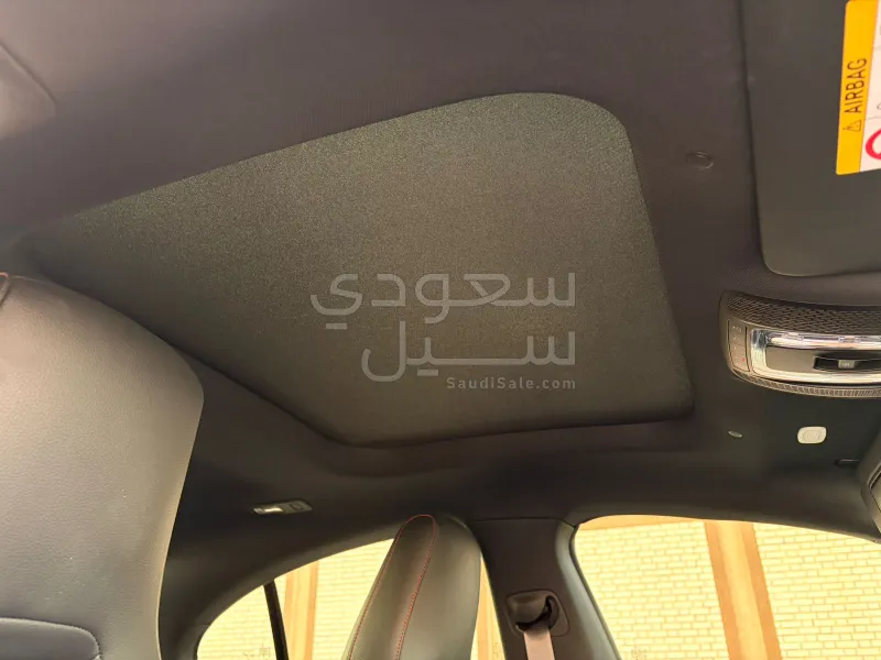 2025 مرسيدس - بنز سي إل أي 200