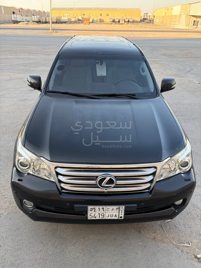 2010 لكزس جي إكس 460