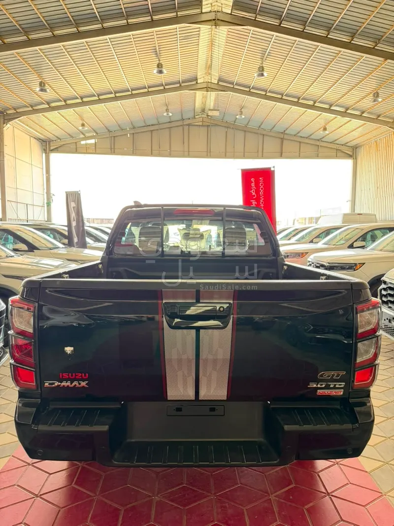 2026 ايسوزو دي ماكس جي تي