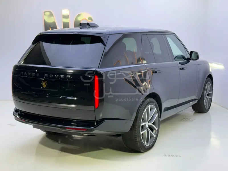 2025 لاند روفر رينج روفر اتش اس اي