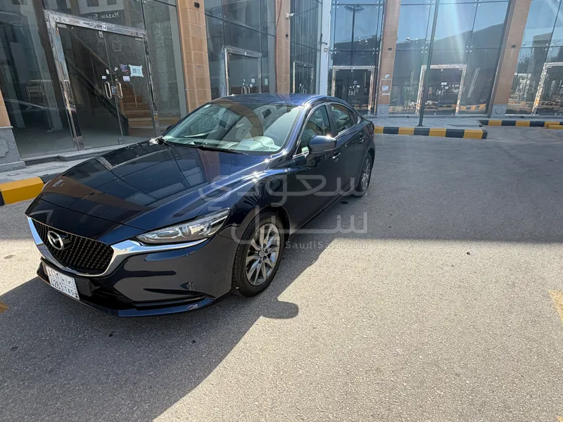 2023 مازدا مازدا 6