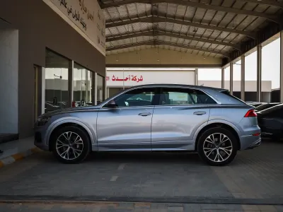 2022 اودي كيو 8