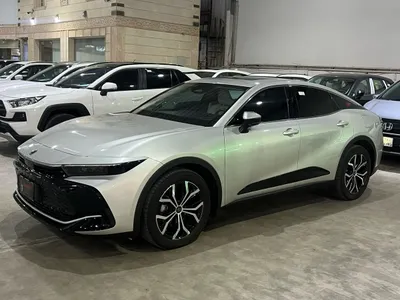 2023 تويوتا كراون بريميوم