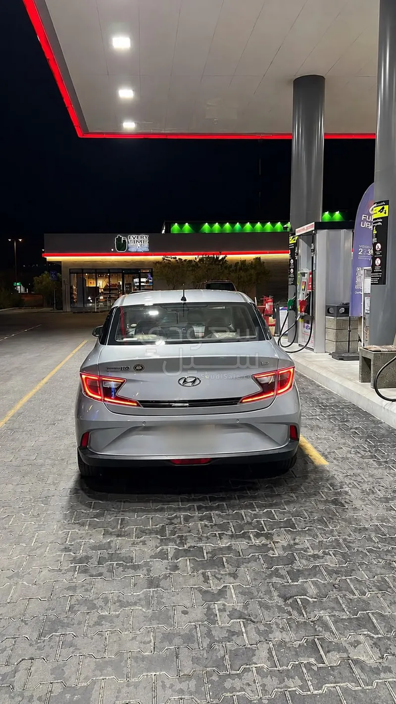 2023 هيونداي اي 10