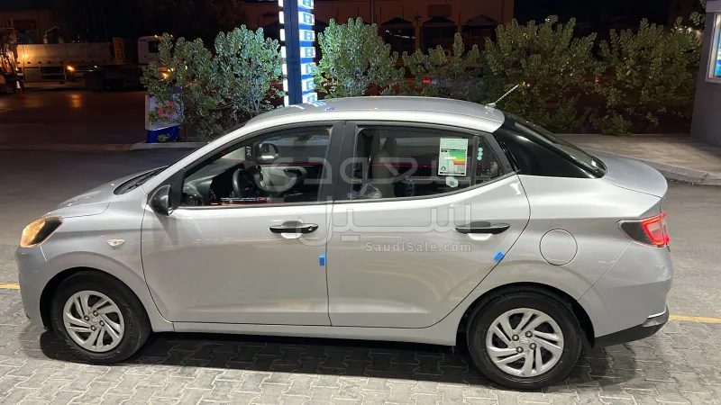2023 هيونداي اي 10