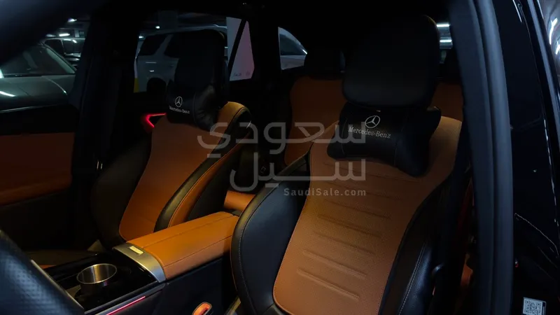 2023 مرسيدس - بنز جي إل سي 300