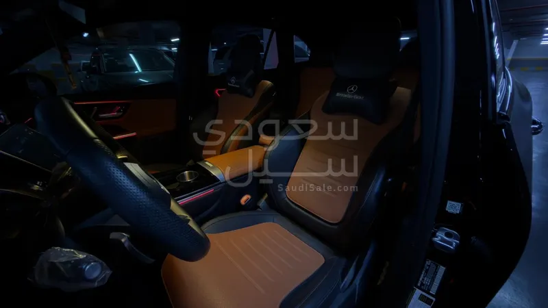 2023 مرسيدس - بنز جي إل سي 300